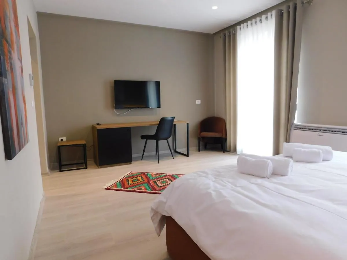 Mik Hotel Görice
