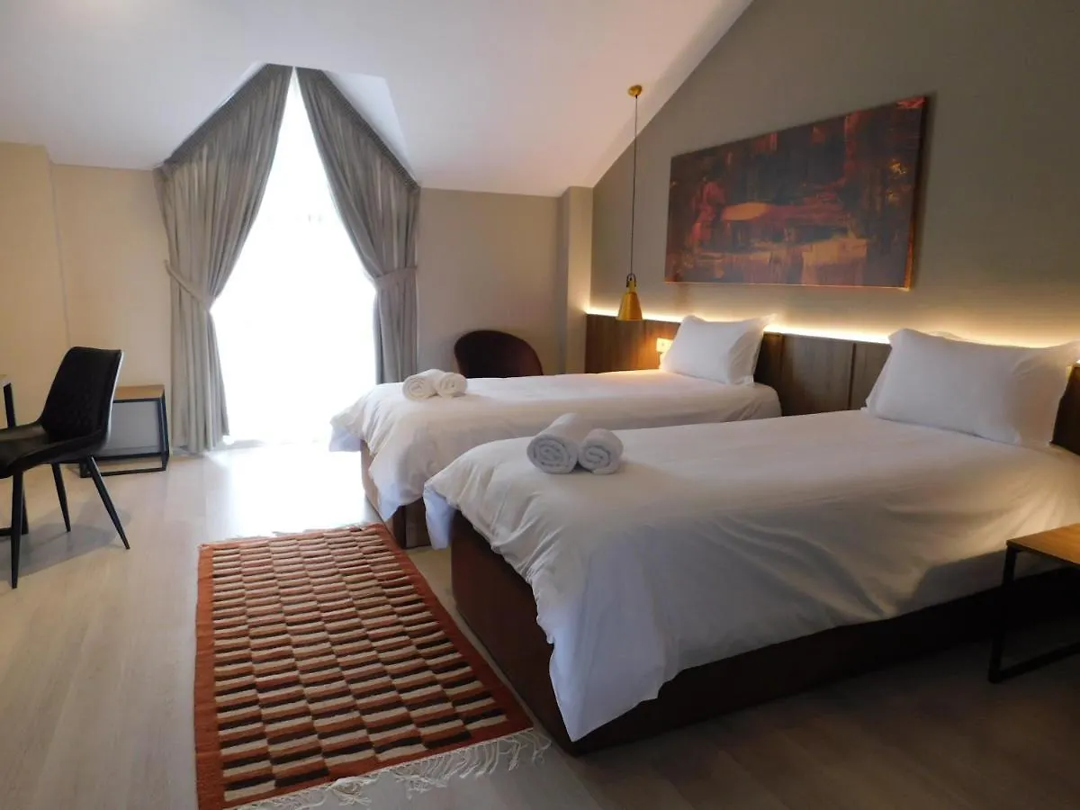 Mik Hotel Görice